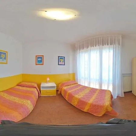 アパート Apartments In Lignano Sabbiadoro 42747 リニャーノ・サッビアドーロ